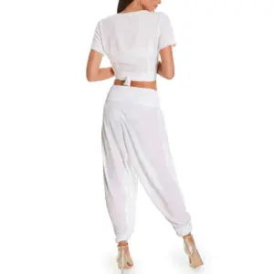 Kurze Bluse mit kurzen Ärmeln und V-Ausschnitt für Damen Selmark image-3