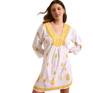 Embroidered beach tunic for women Selmark Complementos image-1
