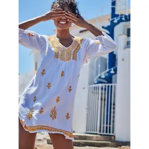 Embroidered beach tunic for women Selmark Complementos image-2