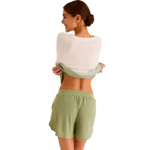 Women’s T-shirt and Shorts Pyjama Selmark Homewear P118 image-3