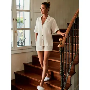 Short Sleeve Pajama Top and Shorts Women Selmark P119 image-3