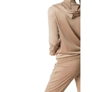 Pijama con sudadera con capucha y cremallera para mujer Selmark Sport P90 image-4