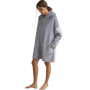 Women's hooded poncho Selmark Supersoft Complementos image-1