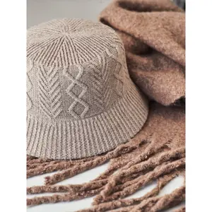 Bob de tricot feminino Selmark PC1 Style ADD image-5