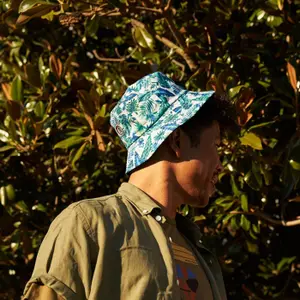 Reversible hat Serge Blanco bob image-0
