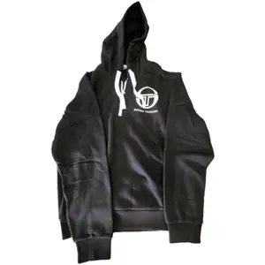 38806-166-sweatshirt-a-capuche-sergio-tacchini-bobby-blk-wht