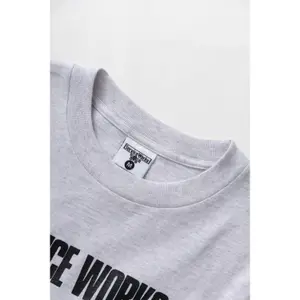 T-shirt Service Works Garden image-3