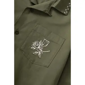 Chemise με περιφέρεια Service Works image-3