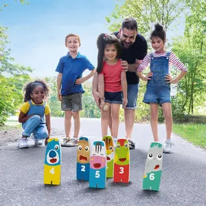 Outdoor games bowling and ring toss SES Creative image-3