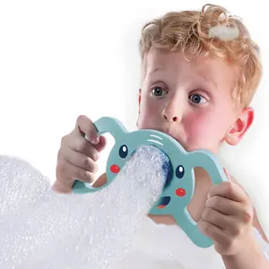 Elephant bubble-blowing bath toy SES Creative Tiny Talents image-2