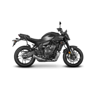 Motorcycle side case mount Shad 3P System Yamaha image-3