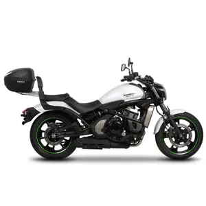 Montering af ryglæn på motorcykel Shad Kawasaki Vulcan S 650 image-2