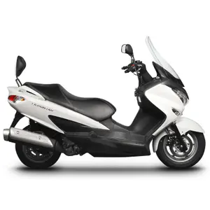 Fijación del respaldo del scooter Shad Suzuki burgman 125