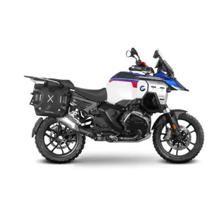 Motorcycle side case mount Shad 3P System BMW R1300GS ADVENTURE image-3