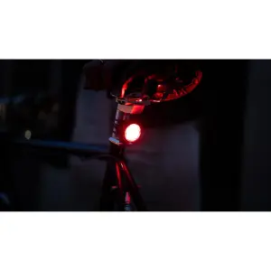 Feu avant/arrière vélo magnétique Shapeheart image-2