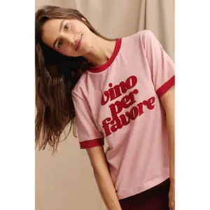 Women's T-shirt She is Sunday Vino Per Favore image-3