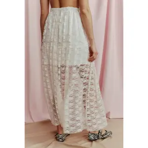 Women's lace skirt She is Sunday Selva image-6