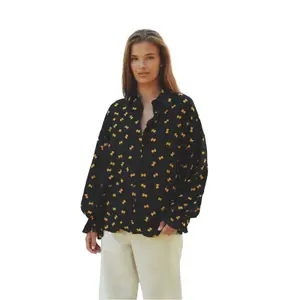 Women's long sleeve shirt She is Sunday Farfalle