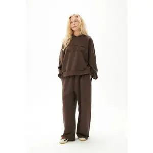 Hoodie Damen She is Sunday Bronco image-1