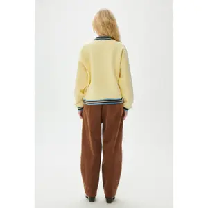 Sweatshirt woman She is Sunday Lucky image-2