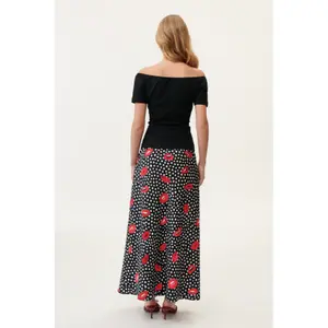 Women's skirt She is Sunday Hollywood Lips image-4