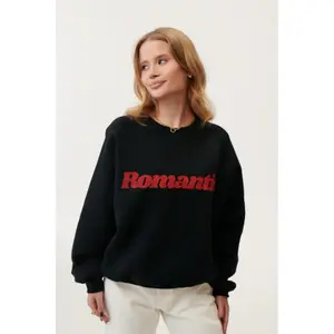 Sweatshirt woman She is Sunday Romantic image-1