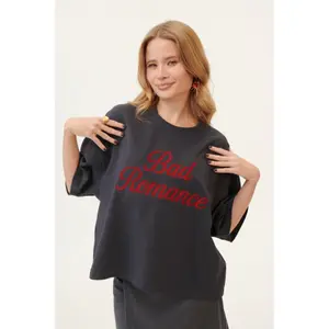 Women's T-shirt She is Sunday Bad Romance image-1