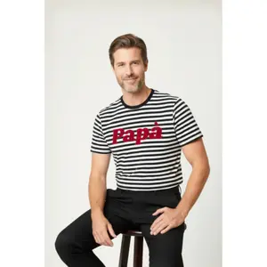 T-shirt She is Sunday Papa image-1