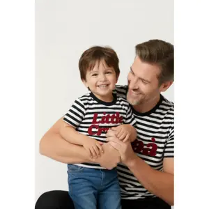 T-shirt She is Sunday Papa image-4