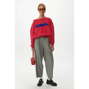 Sweatshirt woman She is Sunday Bonita image-1