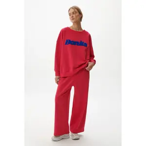 Women's joggers She is Sunday Bonita image-1