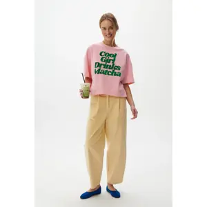 Women's T-shirt She is Sunday Cool Girl image-1
