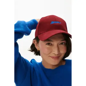 Women's baseball cap She is Sunday Amor image-1