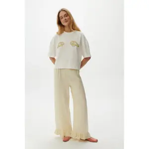 Women's T-shirt She is Sunday Perla image-2