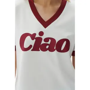 V-neck T-shirt She is Sunday Ciao image-6