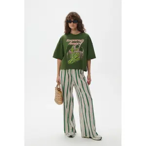 Women's T-shirt She is Sunday Szparagi Amore image-1