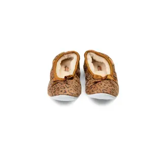 Women's slippers Shepherd Of Sweden Saga image-3
