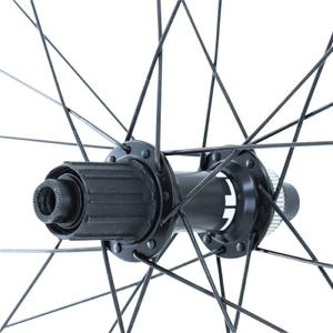 product/s/h/shimano_179098_noir_3.jpg