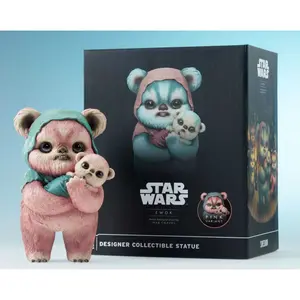 Collectible figurine Sideshow Star Wars designer Ewok by Mab Graves Pink Variant image-1