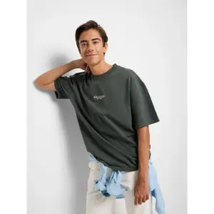 T-Shirt mit lockerer Passform und Museum-Motiv Silbon image-2