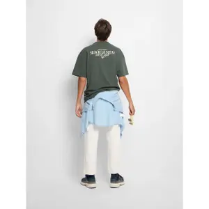 T-Shirt mit lockerer Passform und Museum-Motiv Silbon image-5