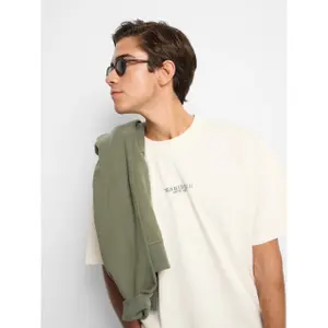 T-Shirt mit lockerer Passform und Museum-Motiv Silbon image-5