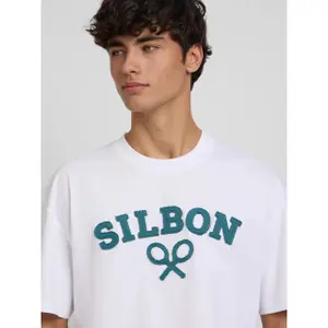 T-Shirt mit lässigem Schnitt und Schläger-Muster Silbon image-4