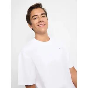 T-Shirt mit lockerem Schnitt und Druck auf dem Rücken Silbon image-4
