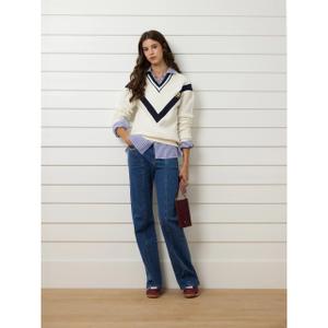 Sudadera de cuello en V con parche para mujer Silbon image-6