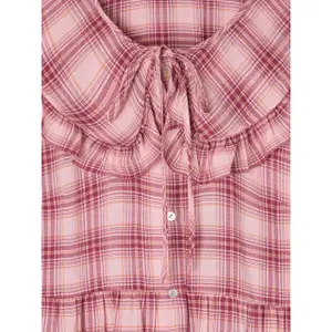 Blusa con colletto a volant a quadretti donna Silbon image-5