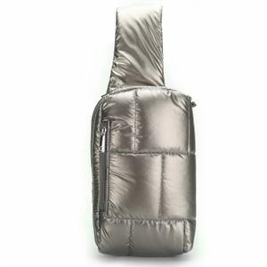 570446-silverchrome-mochila-feminina-silfen-studio-alberte-cromado-prateado-30x14x9-cm