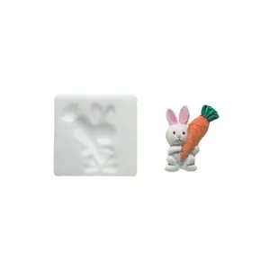 Molde de silicona Silikomart SLK226 Rabbit With Carrot image-0