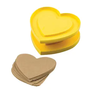 Tagliabiscotti a forma di cuore + teglie da forno Silikomart (x81) image-1