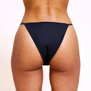 Menstrual Thong for Women Sisters Republic Eva Flux Light image-1